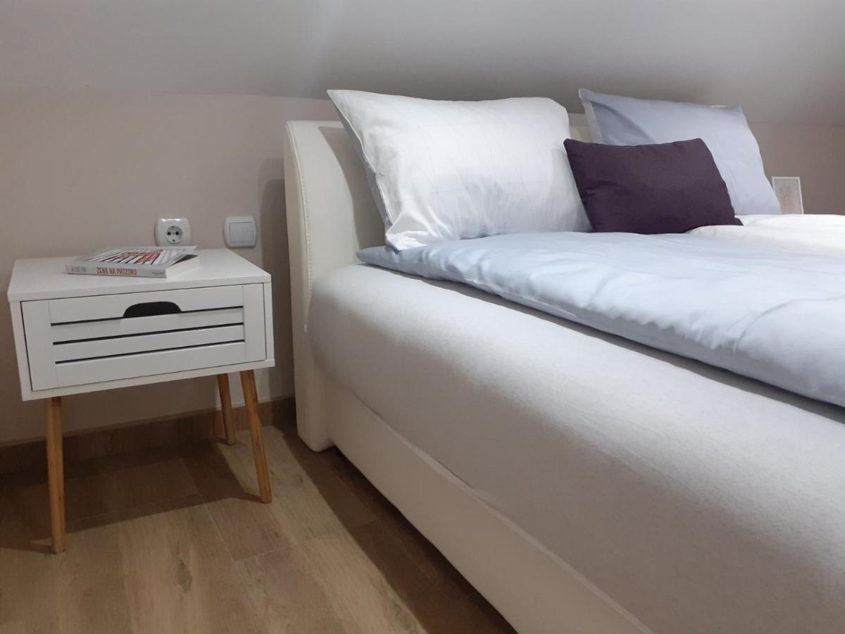 M Apartments ソコバニャ エクステリア 写真