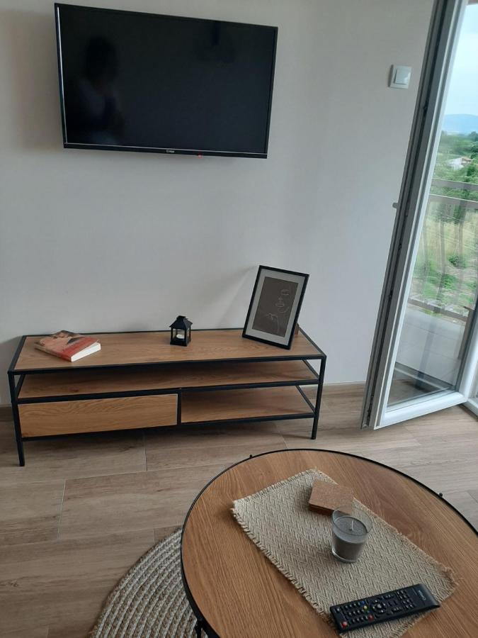 M Apartments ソコバニャ エクステリア 写真