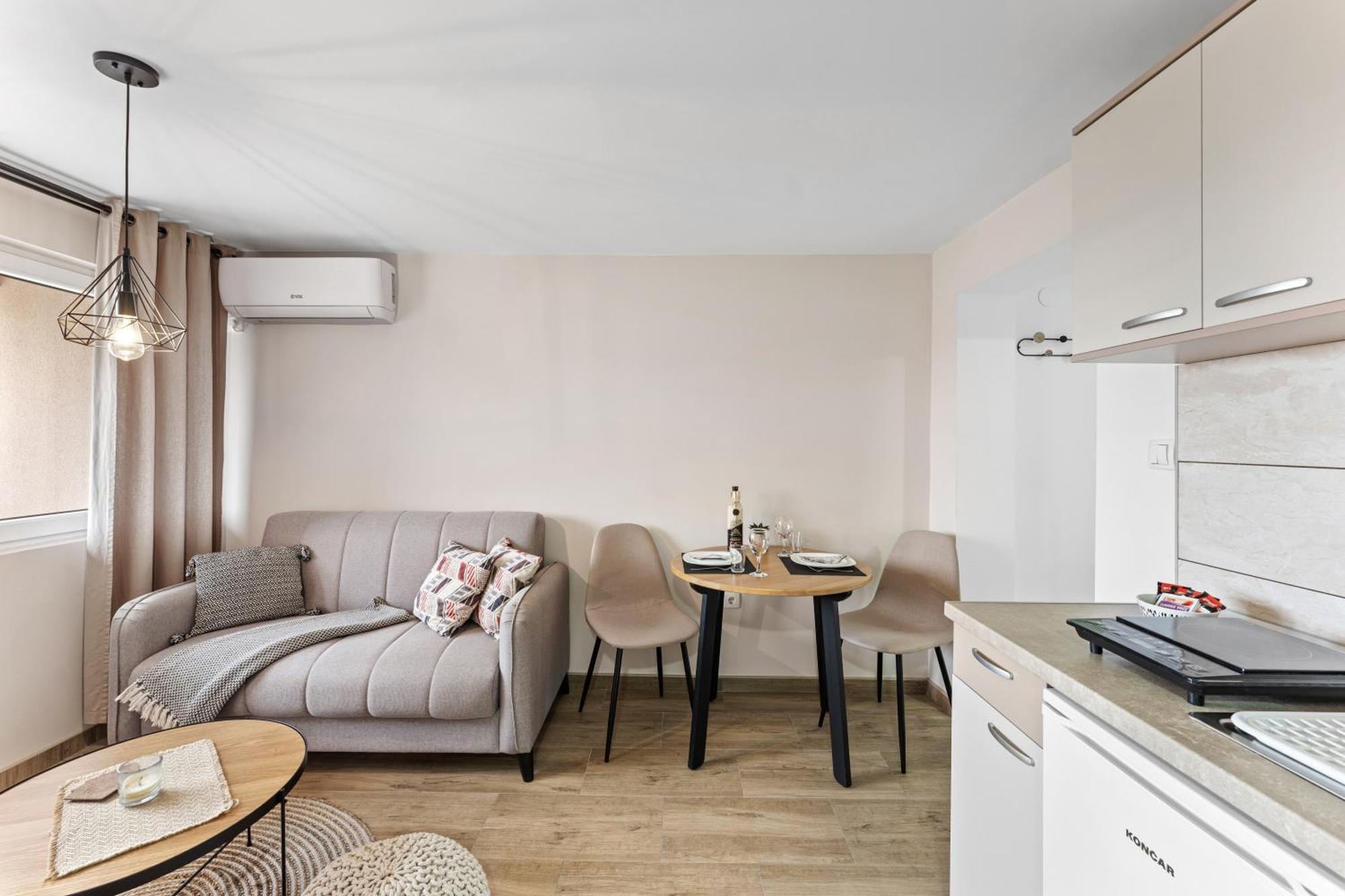 M Apartments ソコバニャ エクステリア 写真