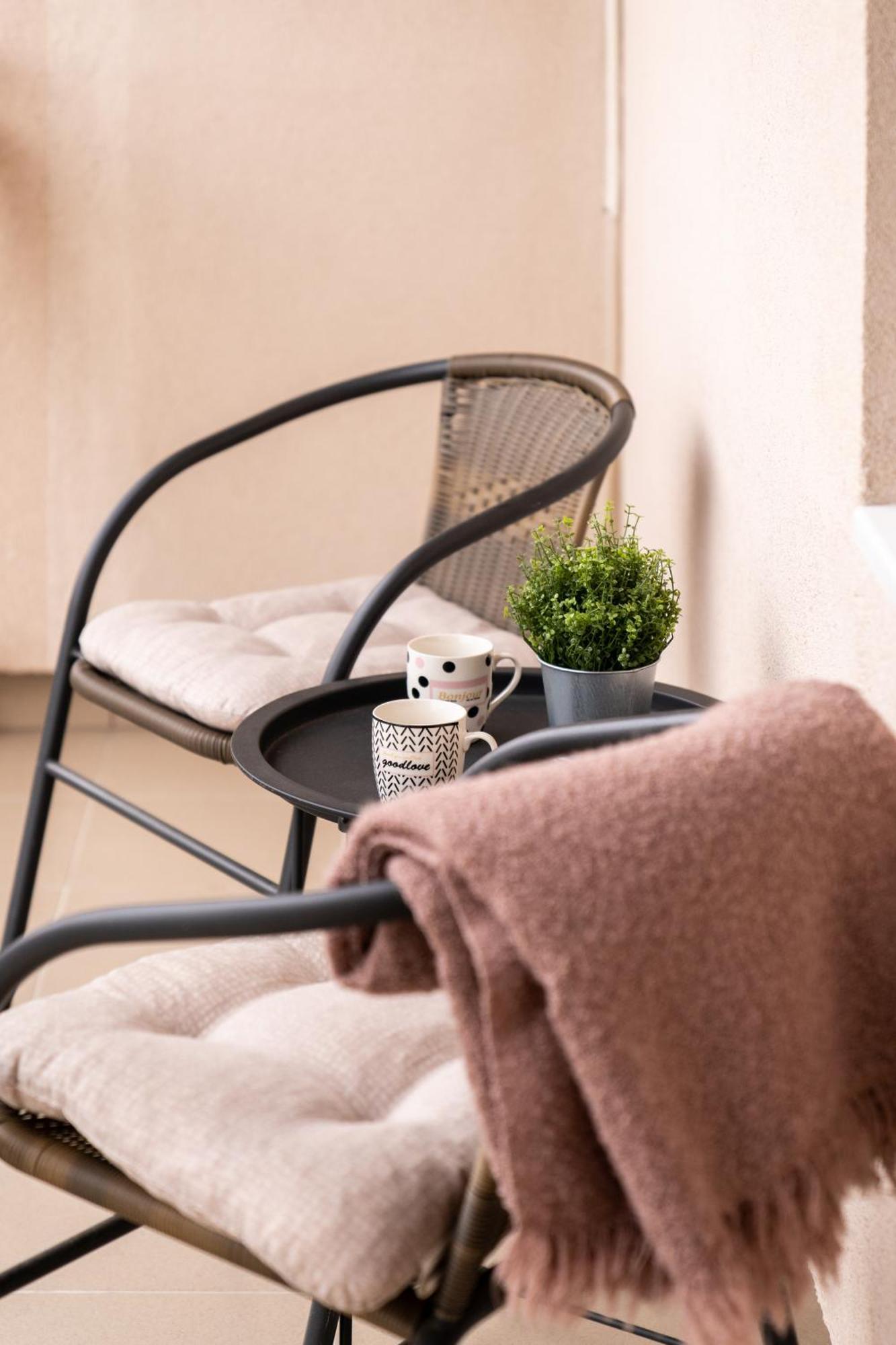 M Apartments ソコバニャ エクステリア 写真